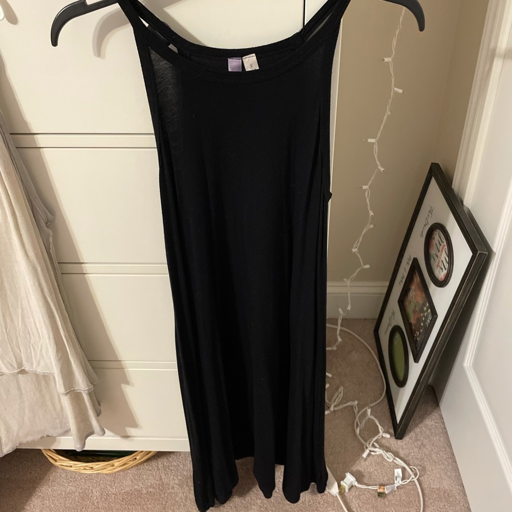 Cotton black dress.